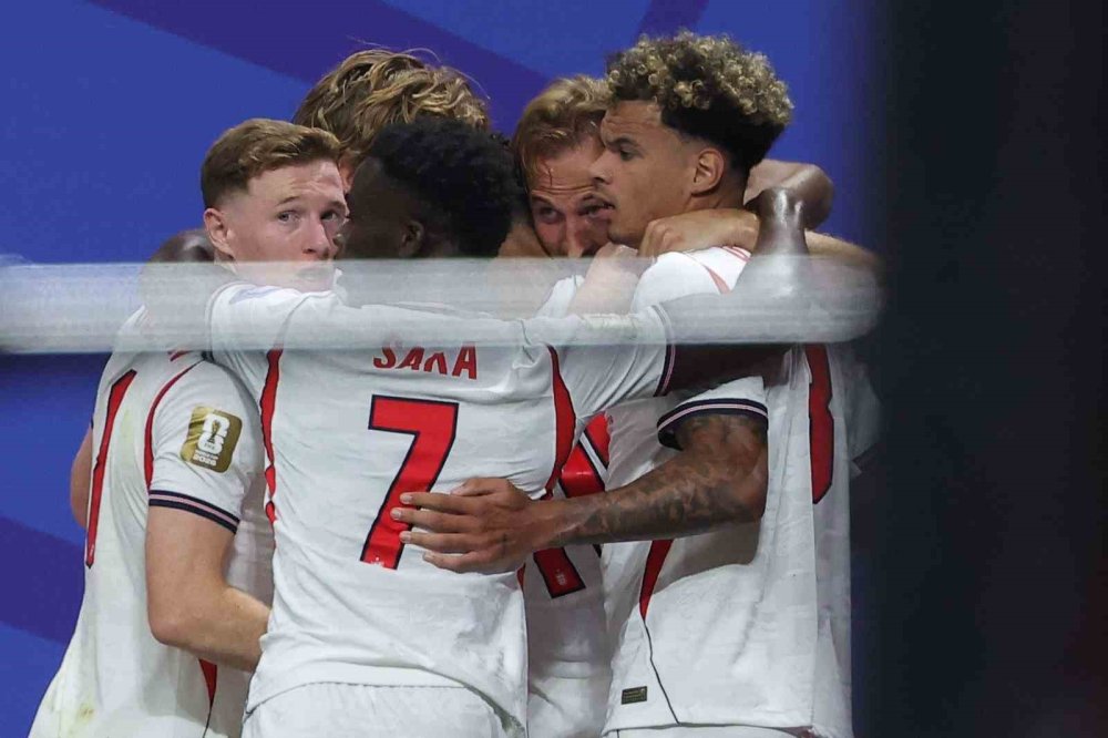 Harry Kane Yıldızlaştı, İ̇ngiltere Turladı
