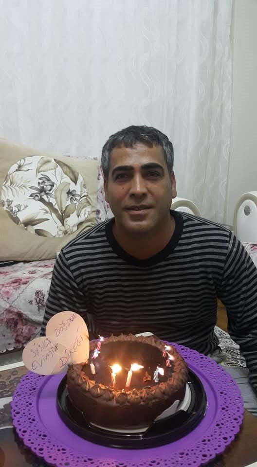 Bahçeye Devrilen İş Makinesinin Sürücüsü Hayatını Kaybetti