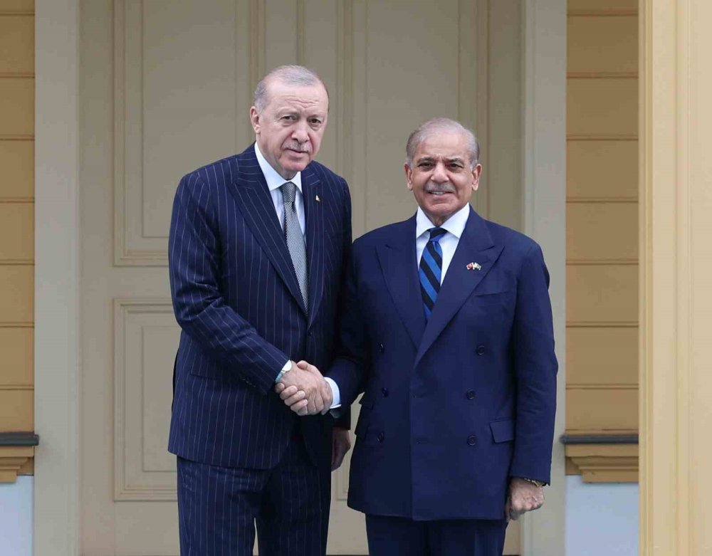 Cumhurbaşkanı Erdoğan, Pakistan Başbakanı Şerif’i Resmi Törenle Karşıladı