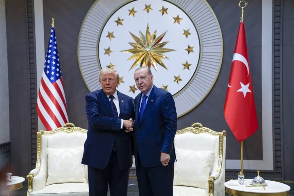 Erdoğan’dan Trump’a Resmî Karşılama.. NATO Zirvesinde Kritik Temas Başladı!