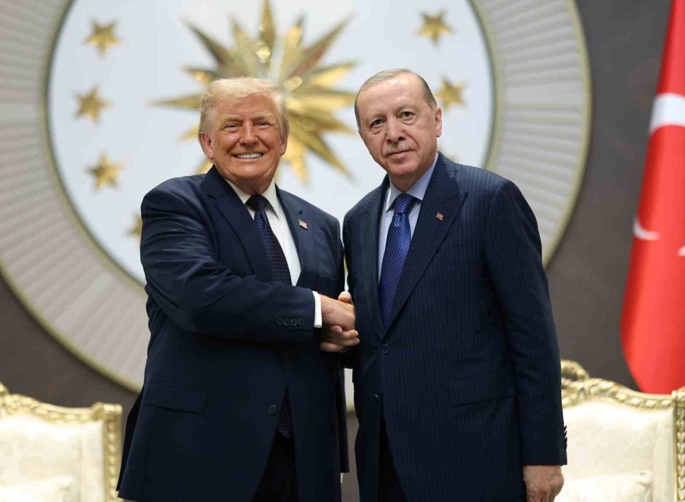 Erdoğan’dan Trump’a Resmî Karşılama.. NATO Zirvesinde Kritik Temas Başladı!
