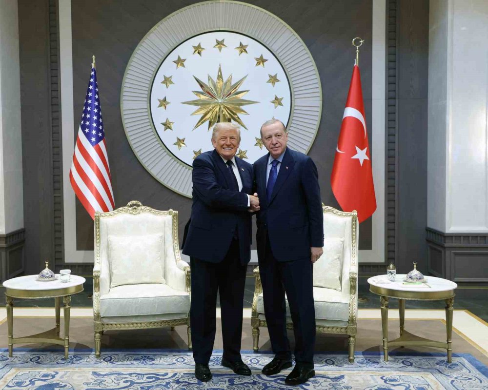Erdoğan’dan Trump’a Resmî Karşılama.. NATO Zirvesinde Kritik Temas Başladı!