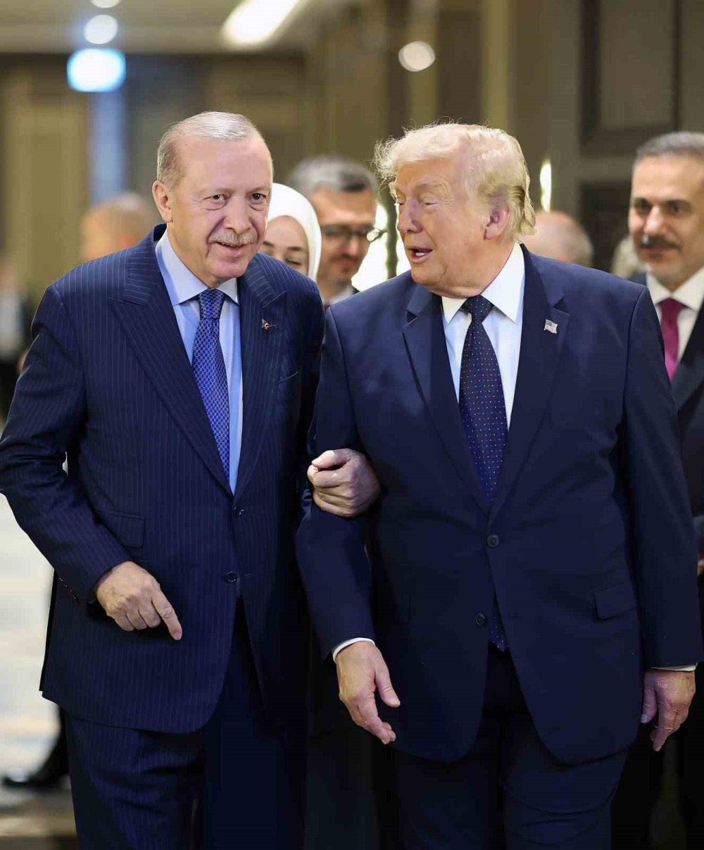 Erdoğan’dan Trump’a Resmî Karşılama.. NATO Zirvesinde Kritik Temas Başladı!