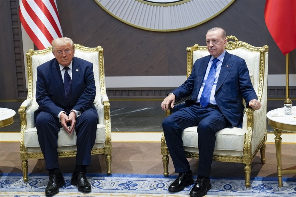 Erdoğan’dan Trump’a Resmî Karşılama.. NATO Zirvesinde Kritik Temas Başladı!