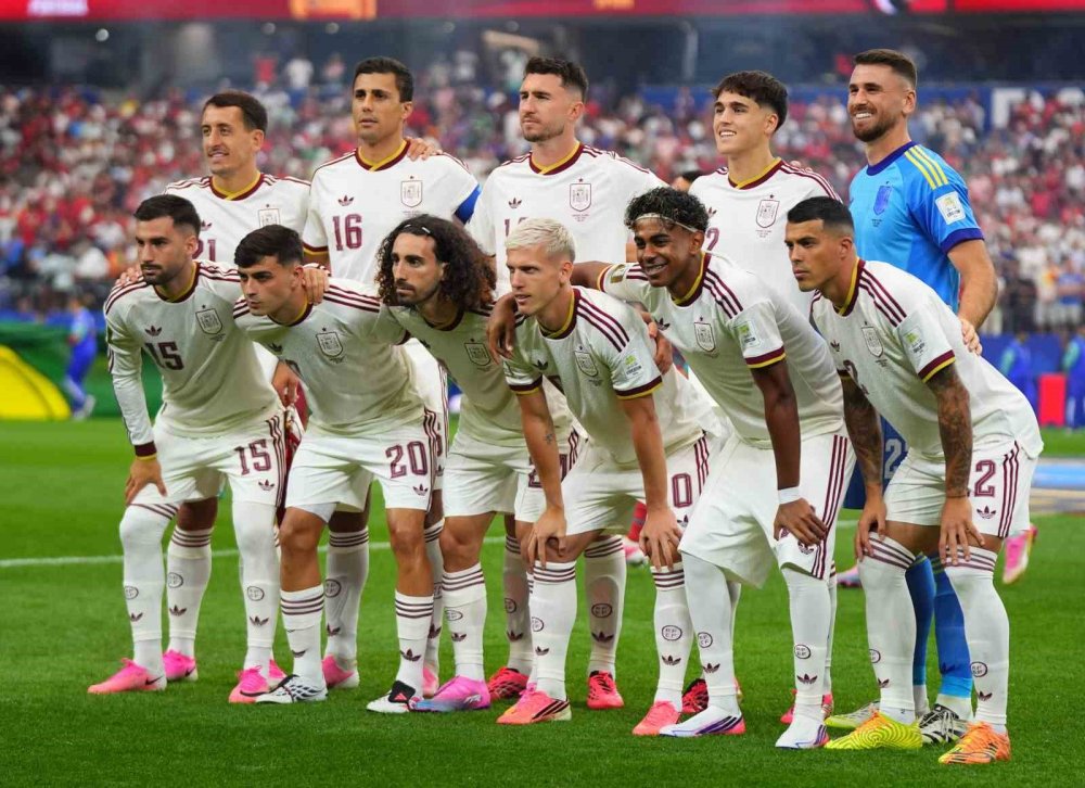 İ̇spanya Çeyrek Finale Yükseldi