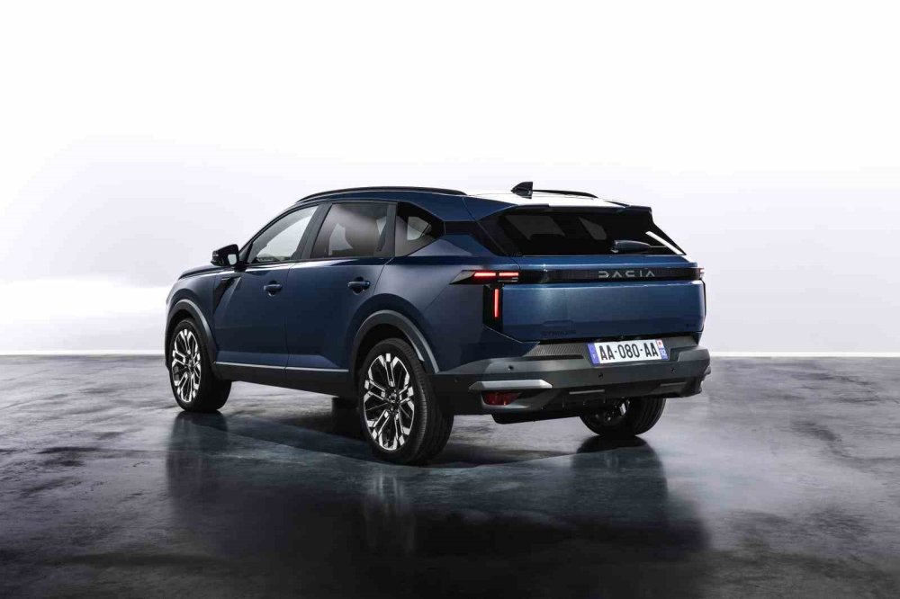 400 Milyon Euroluk Yatırımın Son Modeli Tanıtıldı.. Dacia Striker Türkiye'de Üretilecek!