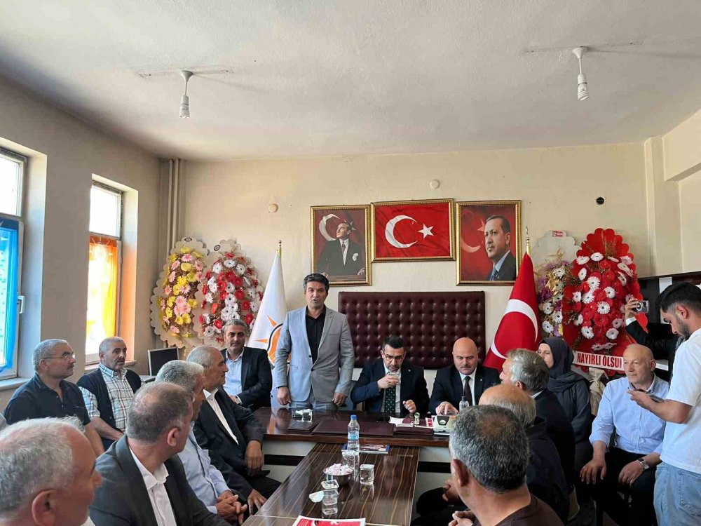 Akyaka'da Yatırım Gündemi.. Sınır Kapısı, Doğal Gaz ve Eğitim Masaya Yatırıldı!