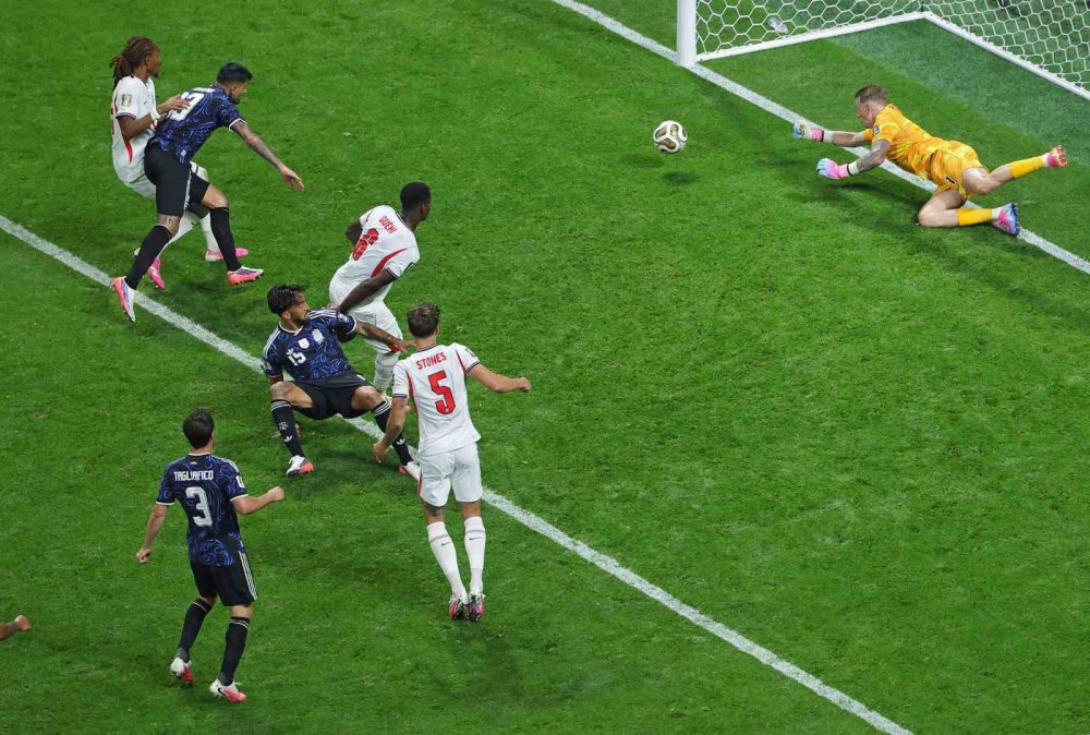 Arjantin İngiltere’yi Mağlup Etti.. Dünya Kupası’nda Adını Finale Yazdırdı!