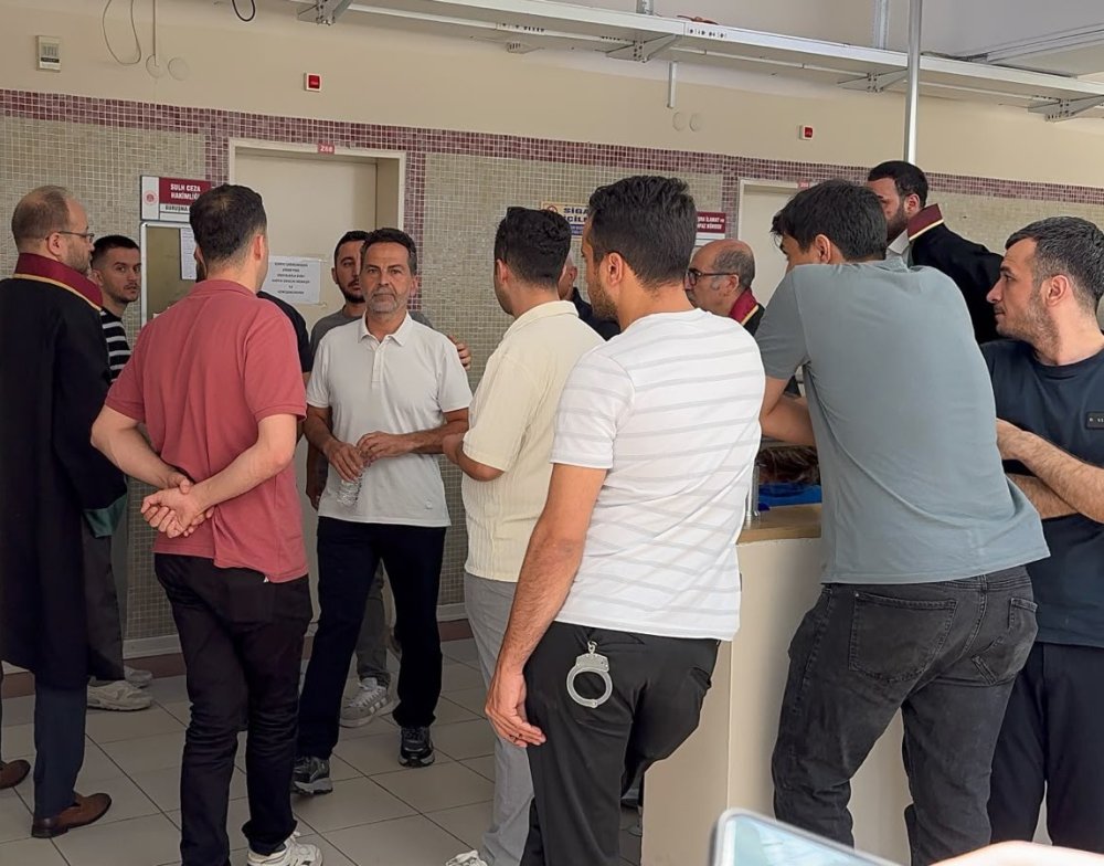 AKUT’un Kurucusu Nasuh Mahruki Tutuklandı.. 15 Temmuz Paylaşımına Soruşturma!