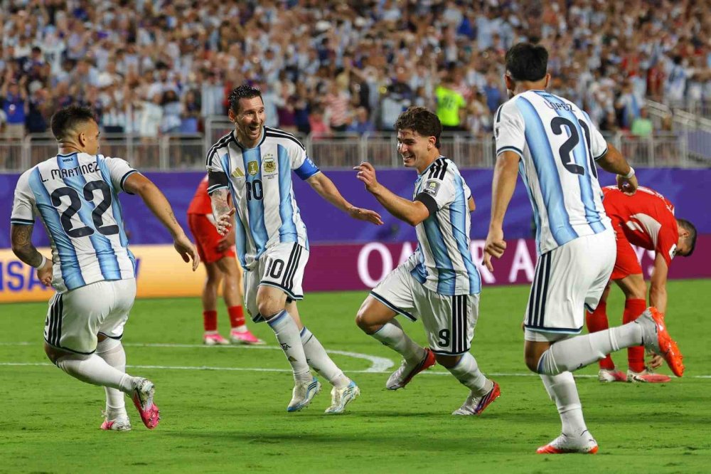 Şampiyon Belli Oluyor.. Messi ile Yamal Aynı Finalde Tarih Yazmaya Hazırlanıyor!