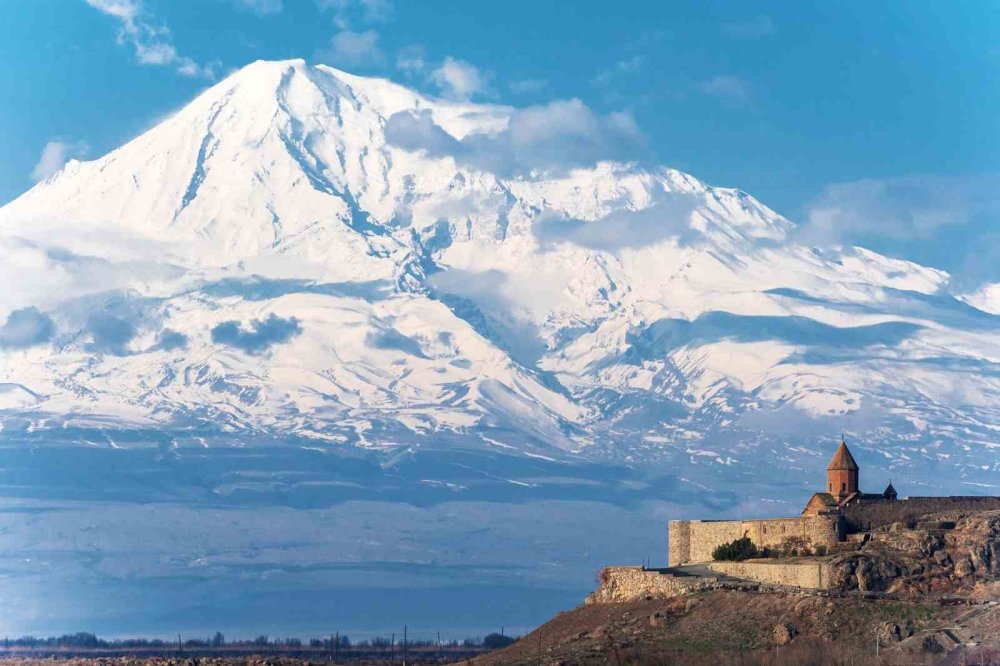 Ağrı Dağı, İshak Paşa Sarayı ve Diyadin Kaplıcaları.. Kentin Turizm Potansiyeli Güçleniyor!