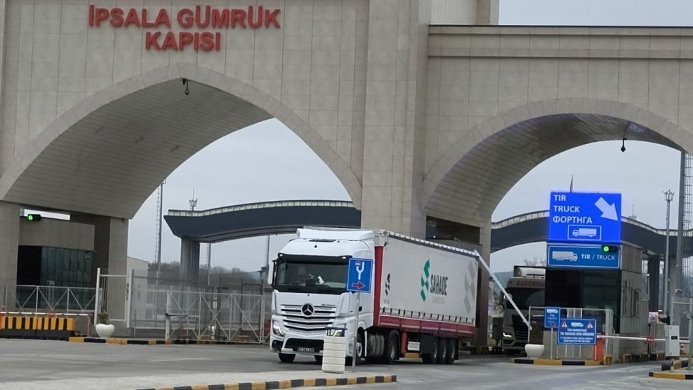 İpsala Gümrük Kapısı'nda Rüşvet Soruşturması.. 20 Gümrük Memuru Gözaltına Alındı!