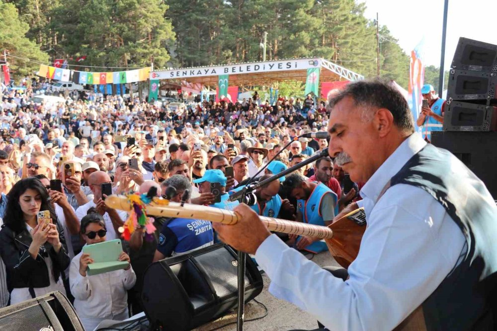Şenkaya Bal Festivali Sona Erdi.. Organizasyona Yaklaşık 20 Bin Kişinin Katıldığı Açıklandı!
