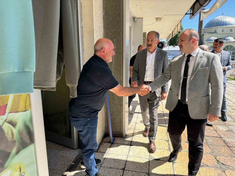 Yeni Kaymakam Güvenç’ten Arpaçay’da Esnafla İlk Buluşma