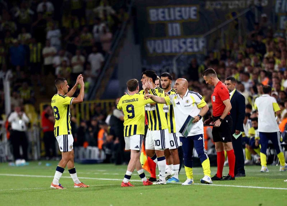 Şampiyonlar Ligi'nde Fenerbahçe Kazandı.. Rövanş Öncesi Kritik Avantaj!