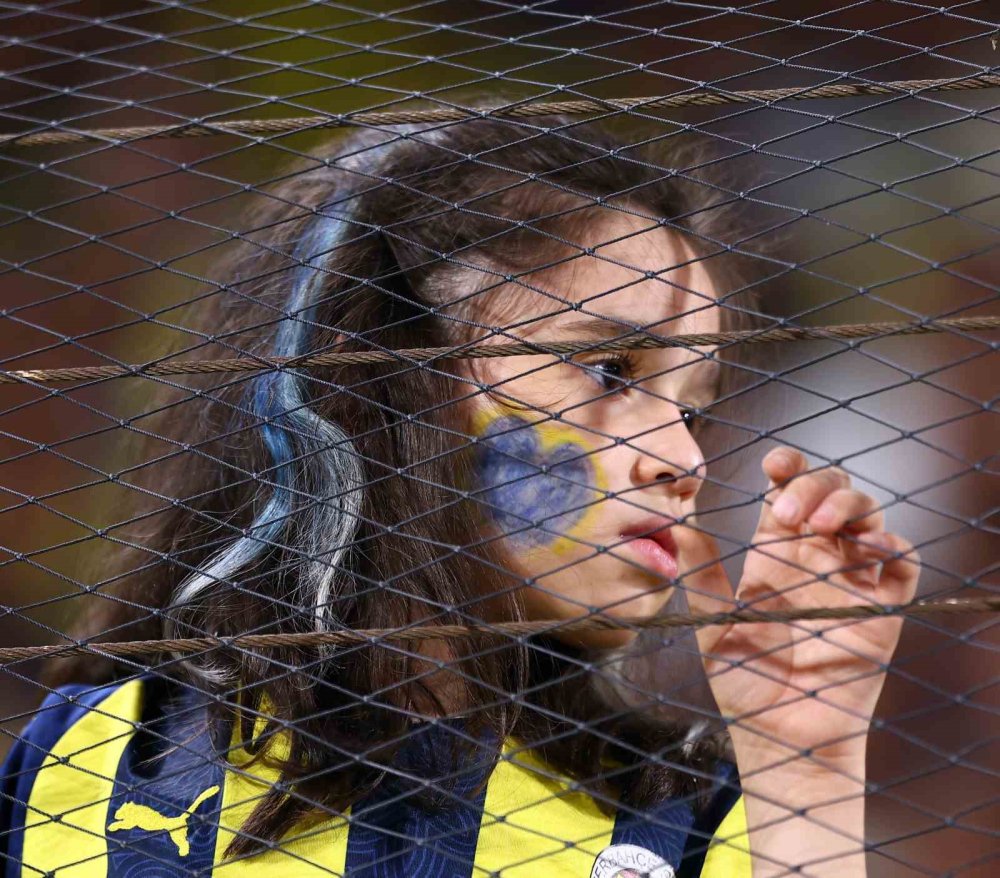 Şampiyonlar Ligi'nde Fenerbahçe Kazandı.. Rövanş Öncesi Kritik Avantaj!