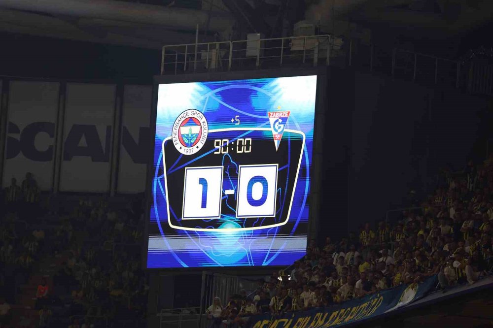 Şampiyonlar Ligi'nde Fenerbahçe Kazandı.. Rövanş Öncesi Kritik Avantaj!