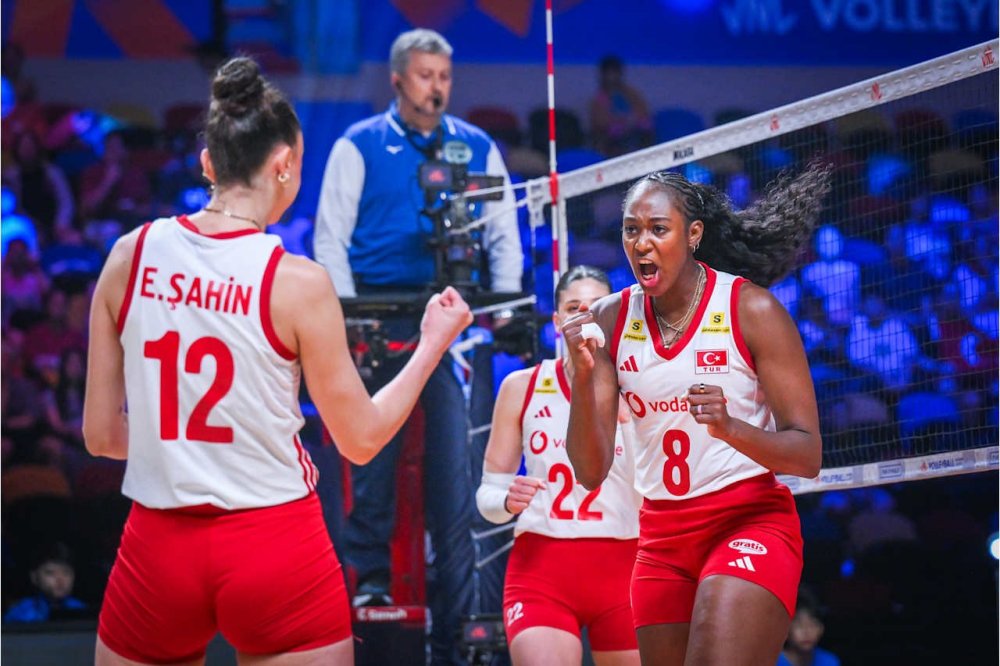 Milletler Ligi’nde Son 4.. A Milli Kadın Voleybol Takımı Yarı Finale Yükseldi!