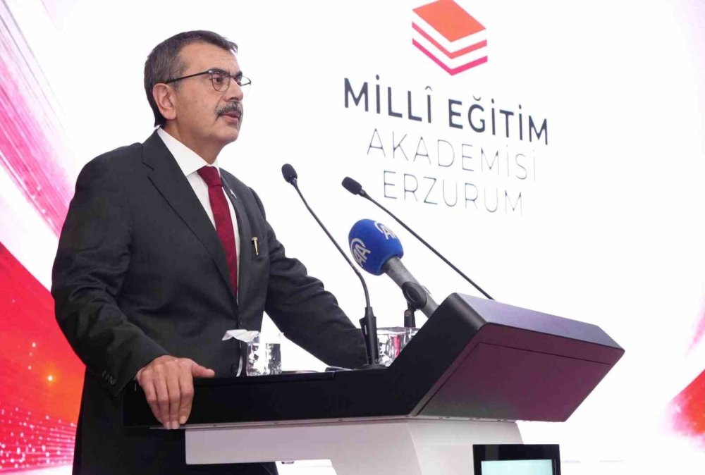 Bakan Mustafa Çiftçi ile Yusuf Tekin Erzurum’da.. Eğitim ve Şehircilik Yatırımları İçin Bir Araya Geldi!
