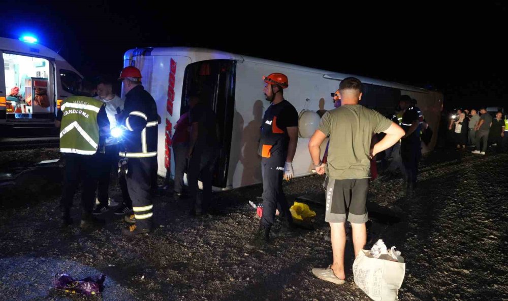 Kırıkkale’de Kaza.. Bursa-Kars Seferini Yapan Otobüs Şarampole Yuvarlandı!