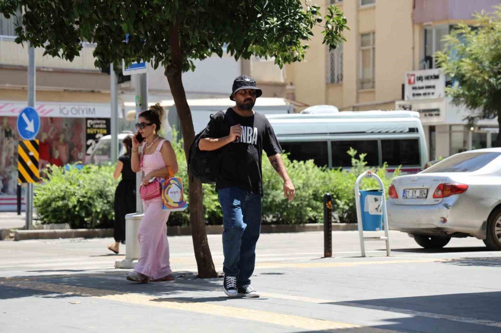 Adana’da Termometreler 42 Dereceyi Gösterdi