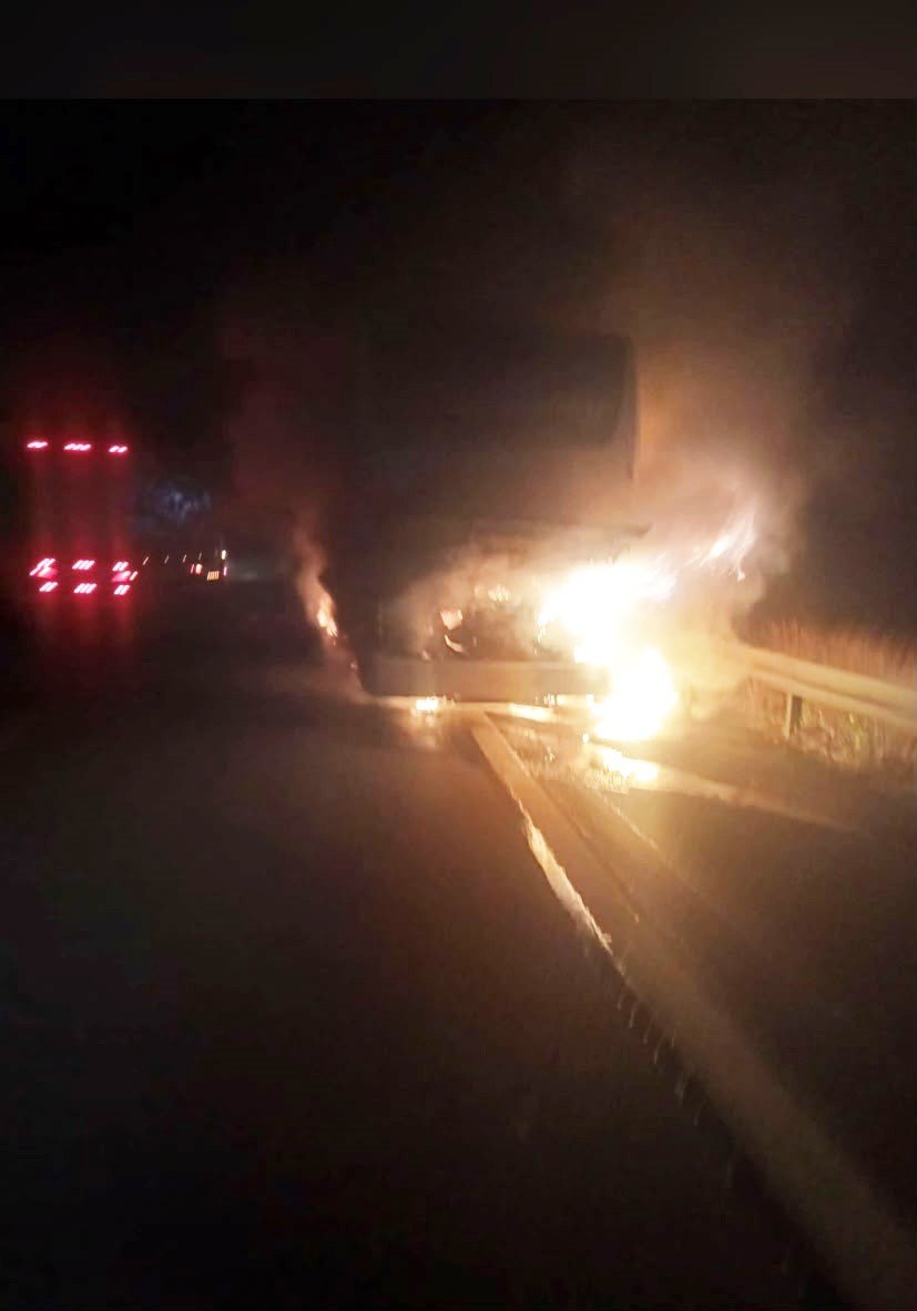 Ankara ve Antalya’da Yolcu Otobüsleri Yandı.. Yolcular Son Anda Kurtuldu!
