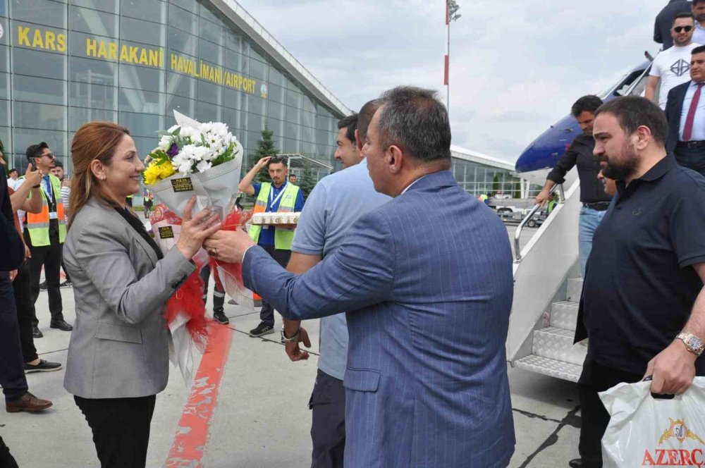 Bakü-kars Direkt Uçak Seferleri Başladı