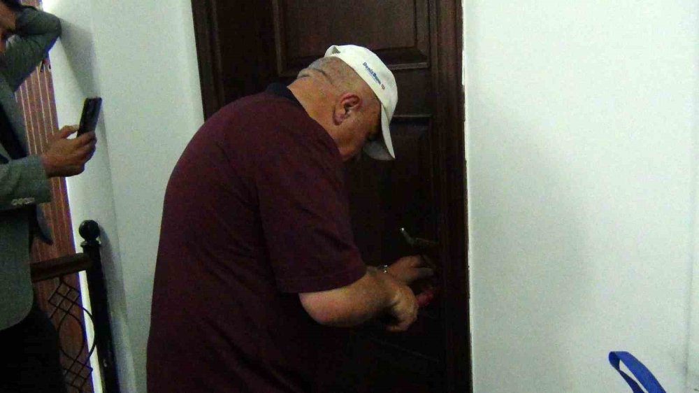 CHP Kars İl Başkanlığı’nda Anahtar Tartışması.. Yeni Yönetim Çilingirle Göreve Başladı!