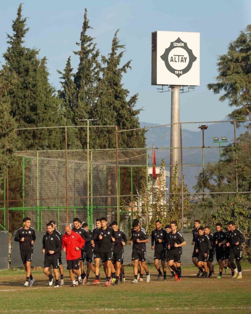 Altay'da Kayyum Süreci Başladı.. Mahkemeden Geçici Yönetim Kararı!