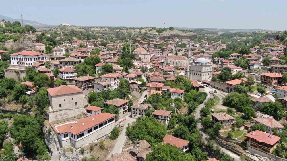Safranbolu’da Yılın İlk 6 Ayında 104 Bin 258 Kişi Konakladı