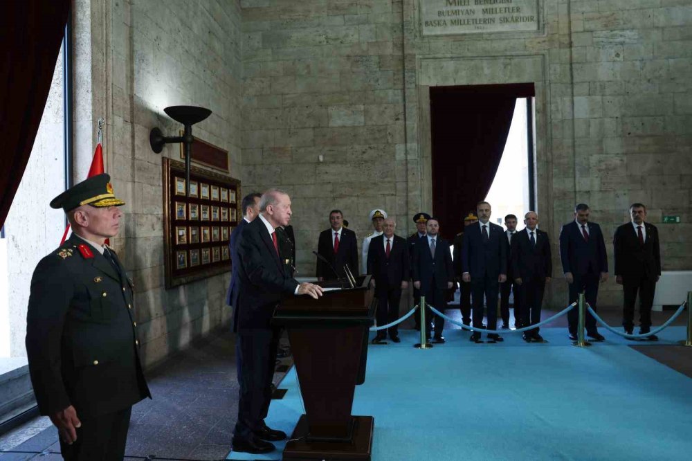 Yüksek Askeri Şura Toplandı.. Gözler Terfi ve Atama Kararlarında!