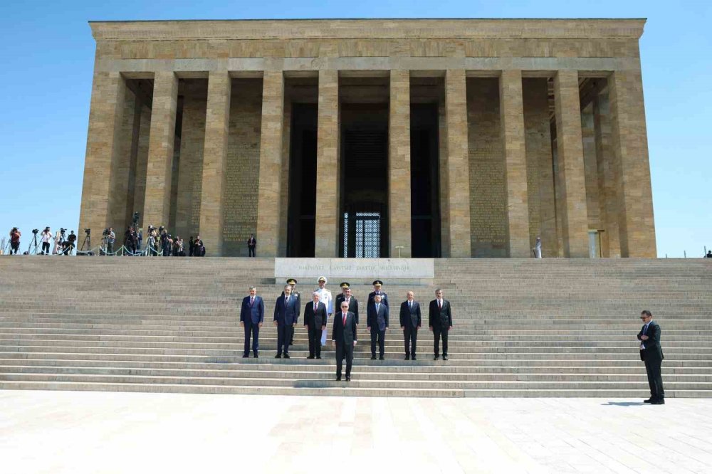 Yüksek Askeri Şura Toplandı.. Gözler Terfi ve Atama Kararlarında!