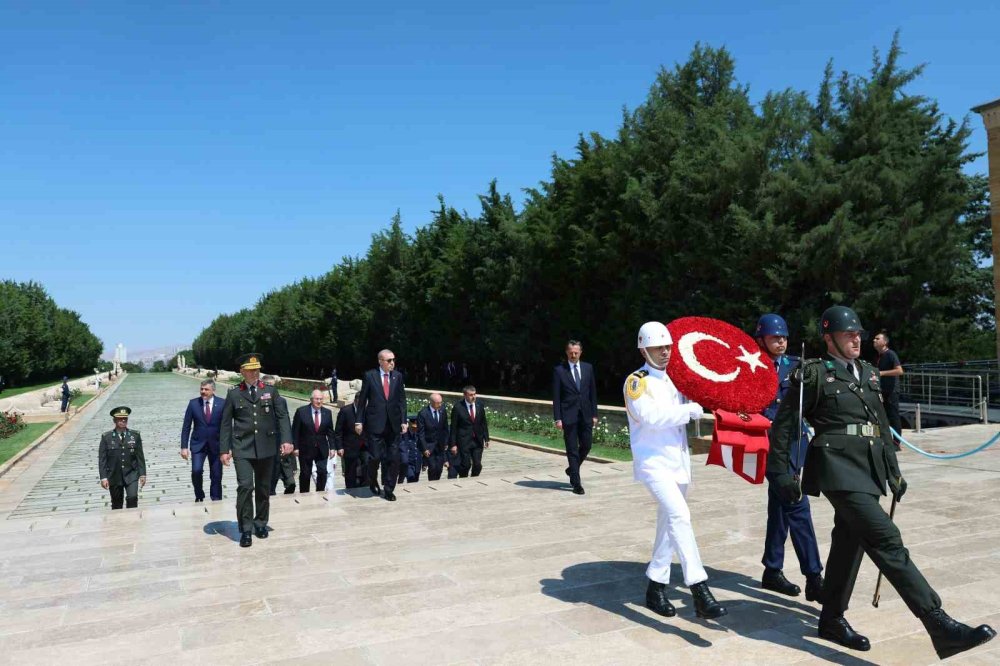Yüksek Askeri Şura Toplandı.. Gözler Terfi ve Atama Kararlarında!