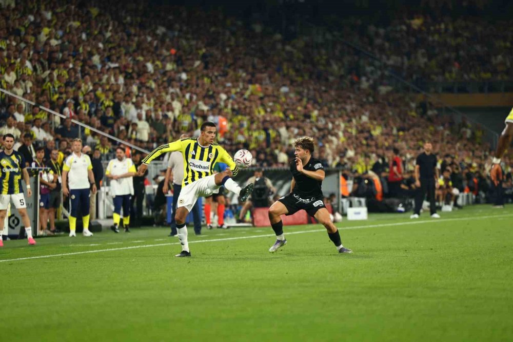 Fenerbahçe Tur Kapısını Araladı.. Sturm Graz Karşısında Rövanş Öncesi Avantaj Sağladı!