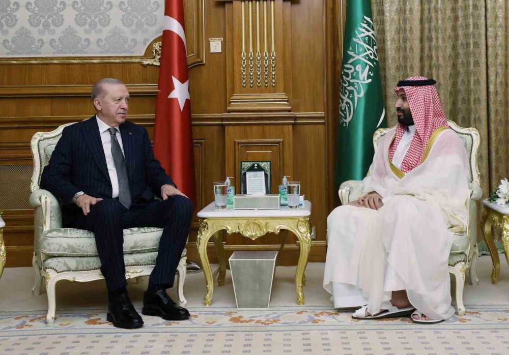 Üç Ülkeden Savunmada Yeni İş Birliği.. Anlaşma Mekke'de Düzenlenen Zirvede İmzalandı!