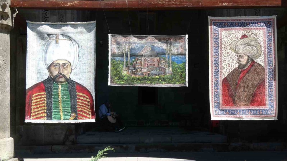 Erzurum’da Günün Öne Çıkanları.. Kilim Sergisinden Transfer ve Trafik Bilançosuna!