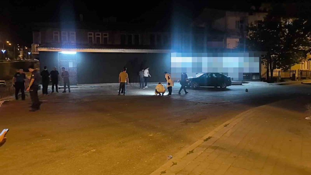 Erzurum’da Silahlı Kavga Çıktı.. Yaralanan Kişi Hastaneye Kaldırıldı, Şüpheli Kaçtı!