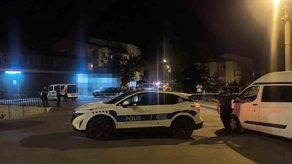 Erzurum’da Silahlı Kavga Çıktı.. Yaralanan Kişi Hastaneye Kaldırıldı, Şüpheli Kaçtı!
