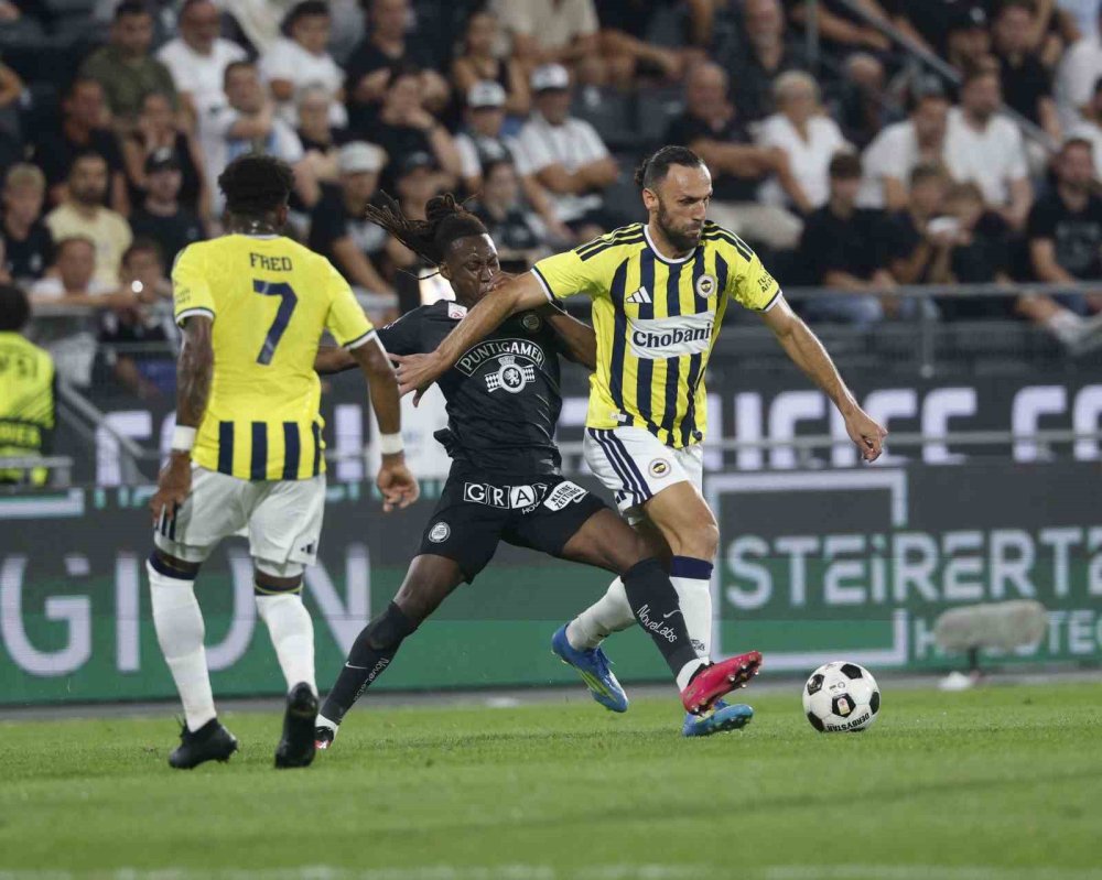 Uefa Şampiyonlar Ligi: Sturm Graz: 0 - Fenerbahçe: 1 (maç Sonucu)