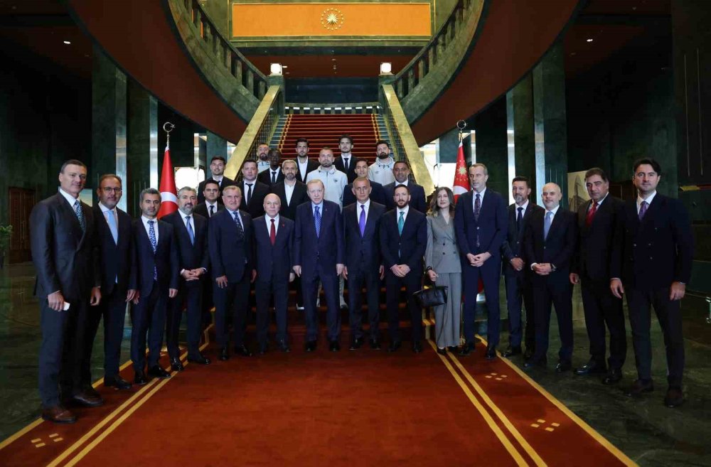 Cumhurbaşkanı Erdoğan, Trendyol Süper Lig’e Çıkan Takımları Kabul Etti