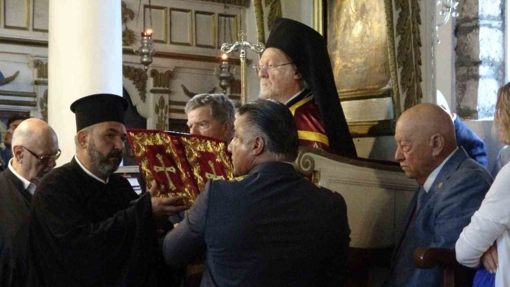 Fener Rum Patriği Bartholomeos, Gökçeada’da Ayin Yönetti