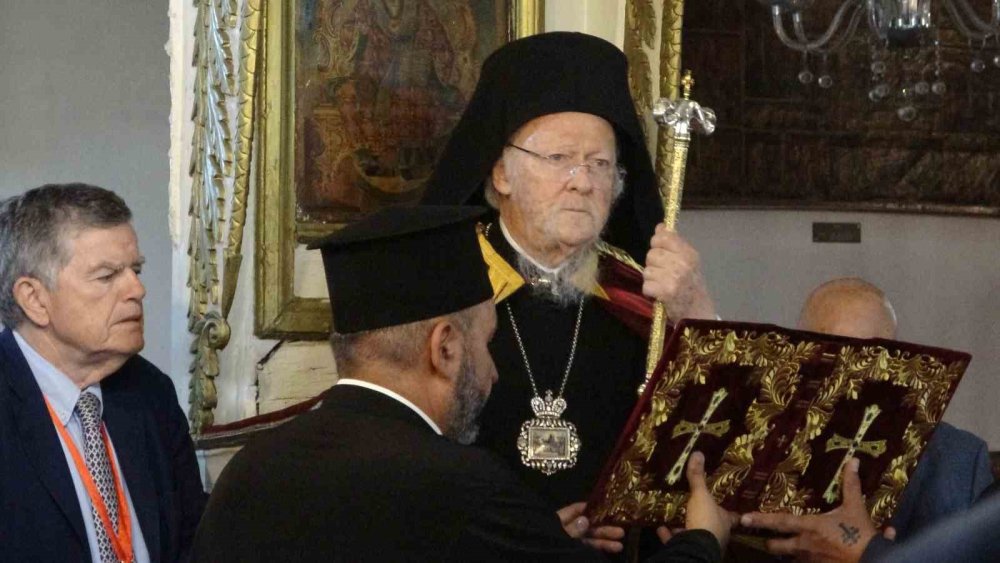 Fener Rum Patriği Bartholomeos, Gökçeada’da Ayin Yönetti
