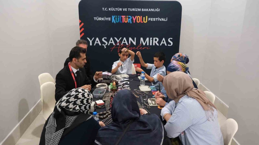 Kültür Yolu Festivali’nin İlk Gününde Kültür Ve Sanat Şehri Sardı