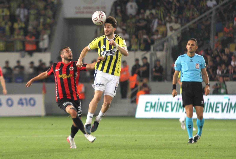 Süper Lig’de İlk Haftada Sürpriz Sonuç.. Fenerbahçe Deplasmanda Mağlup Oldu!