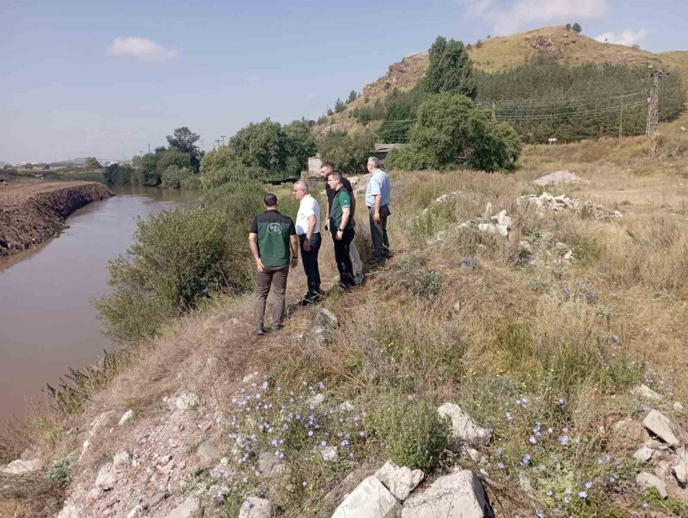 Kars’ta Dsi̇ Yatırımları Yerinde İncelendi: Bölge Müdürü Kotan Çalışmaları Sahada Değerlendirdi
