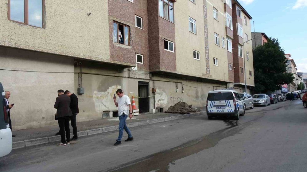 Erzurum’da Bıçaklı Kavga Can Aldı.. Kaçan Şüpheli İçin Arama Başlatıldı!