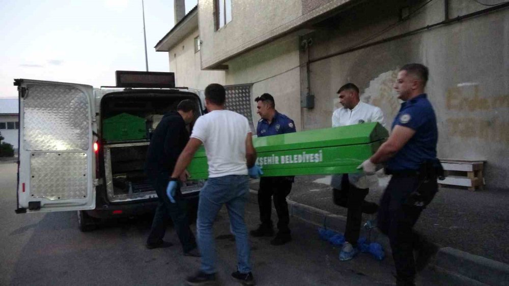 Erzurum’da Bıçaklı Kavga Can Aldı.. Kaçan Şüpheli İçin Arama Başlatıldı!
