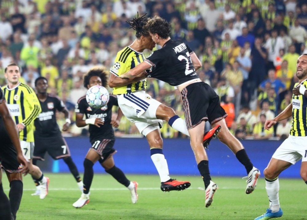 Fenerbahçe-Lyon Maçında Kazanan Çıkmadı.. Şampiyonlar Ligi Bileti Fransa’ya Kaldı!