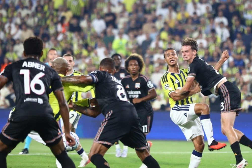 Fenerbahçe-Lyon Maçında Kazanan Çıkmadı.. Şampiyonlar Ligi Bileti Fransa’ya Kaldı!