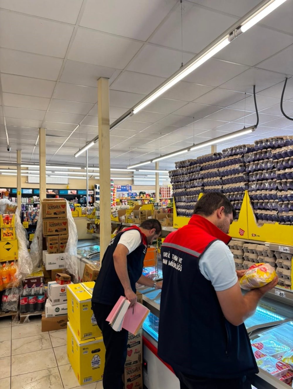 Kars’ta Gıda İşletmelerine Denetim.. Market, Fırın ve Kasaplar Kontrolden Geçiyor!